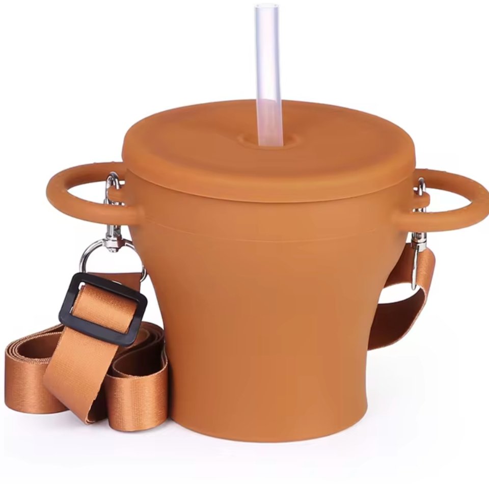 Collapsible silicone snack cup with straw lid and carry strap